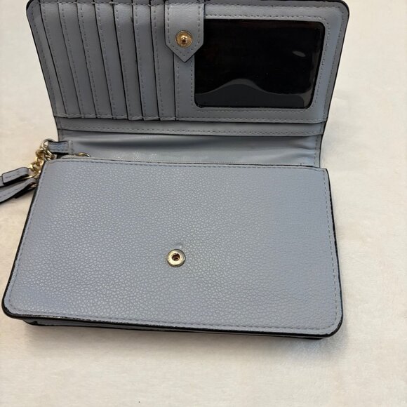 Victorias Secret Quilted Tech Skyflower Blue Wristlet Wallet Gold Detailing - Picture 5 of 13